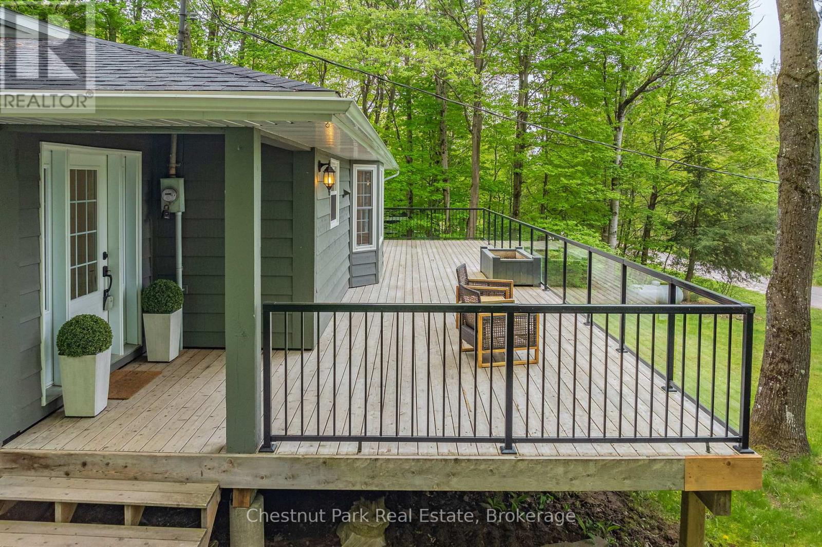 16 Clifford Street, Seguin, Ontario  P0C 1J0 - Photo 36 - X11883859