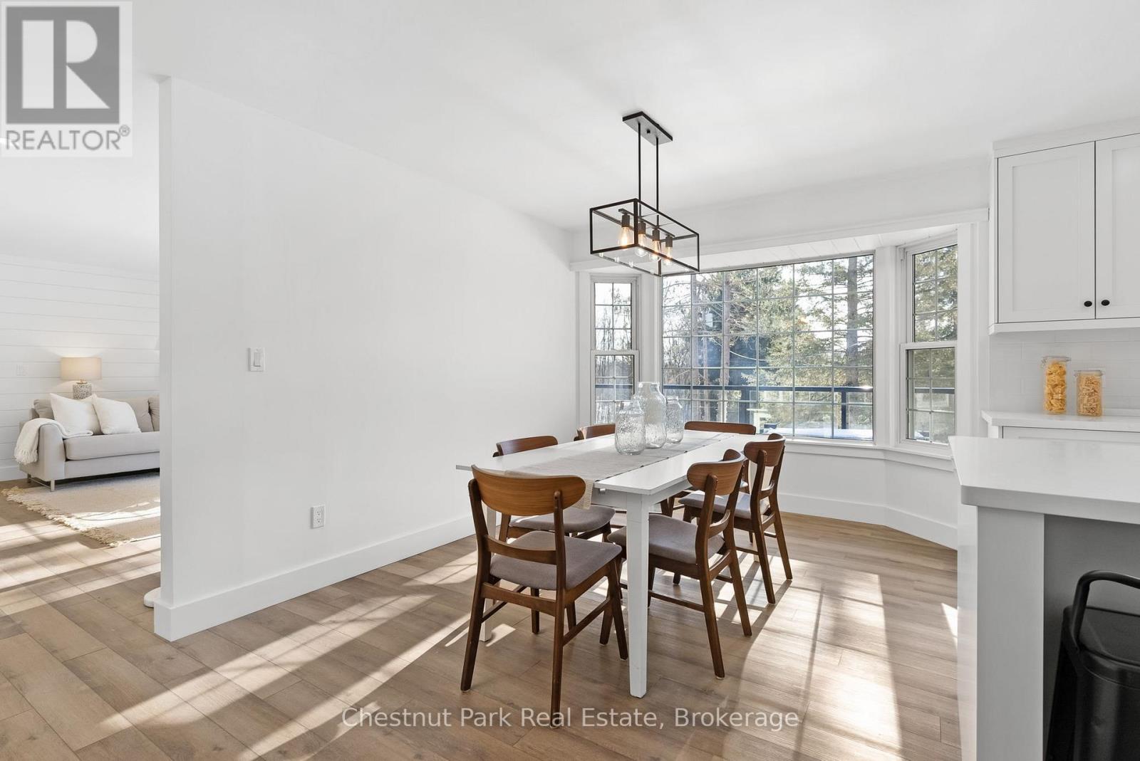 16 Clifford Street, Seguin, Ontario  P0C 1J0 - Photo 8 - X11883859