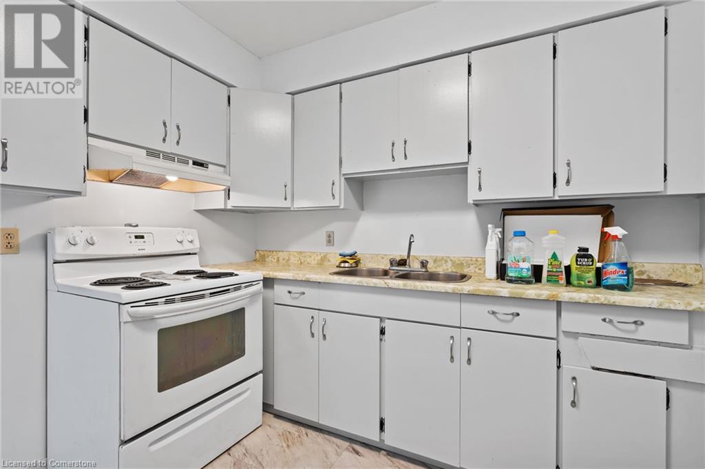 71 Jarrow Road, St. Catharines, Ontario  L2M 1O7 - Photo 9 - 40658651