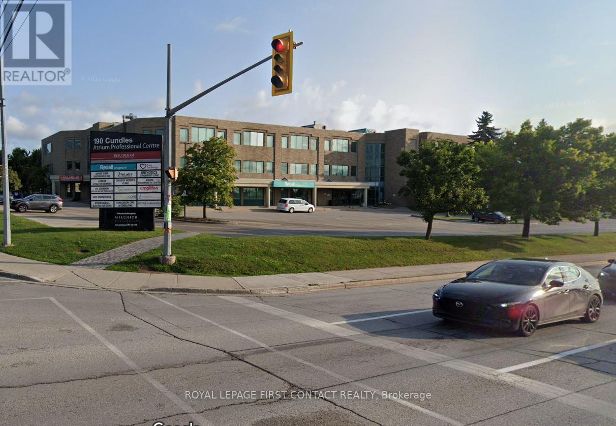 104 - 190 CUNDLES ROAD E, barrie (little lake), Ontario