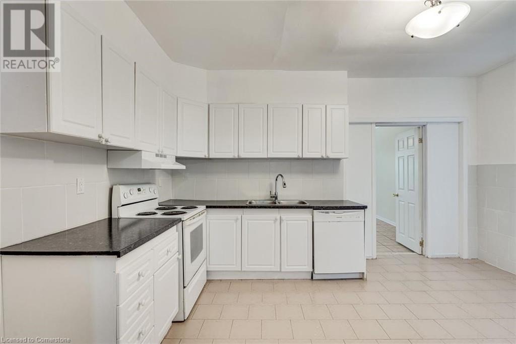 94 Wentworth Street N, Hamilton, Ontario  L8L 5V4 - Photo 11 - 40683796