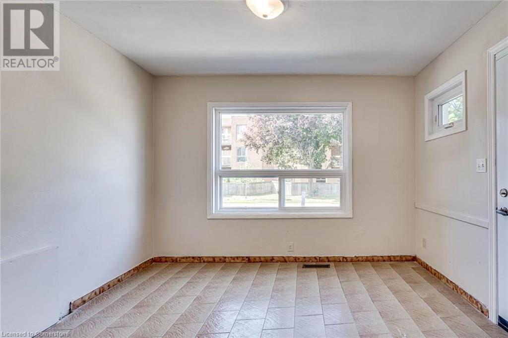 94 Wentworth Street N, Hamilton, Ontario  L8L 5V4 - Photo 3 - 40683796