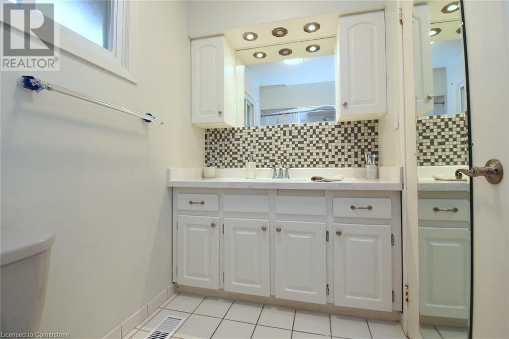 142 Council Crescent, Ancaster, Ontario  L9G 1V1 - Photo 16 - 40683597