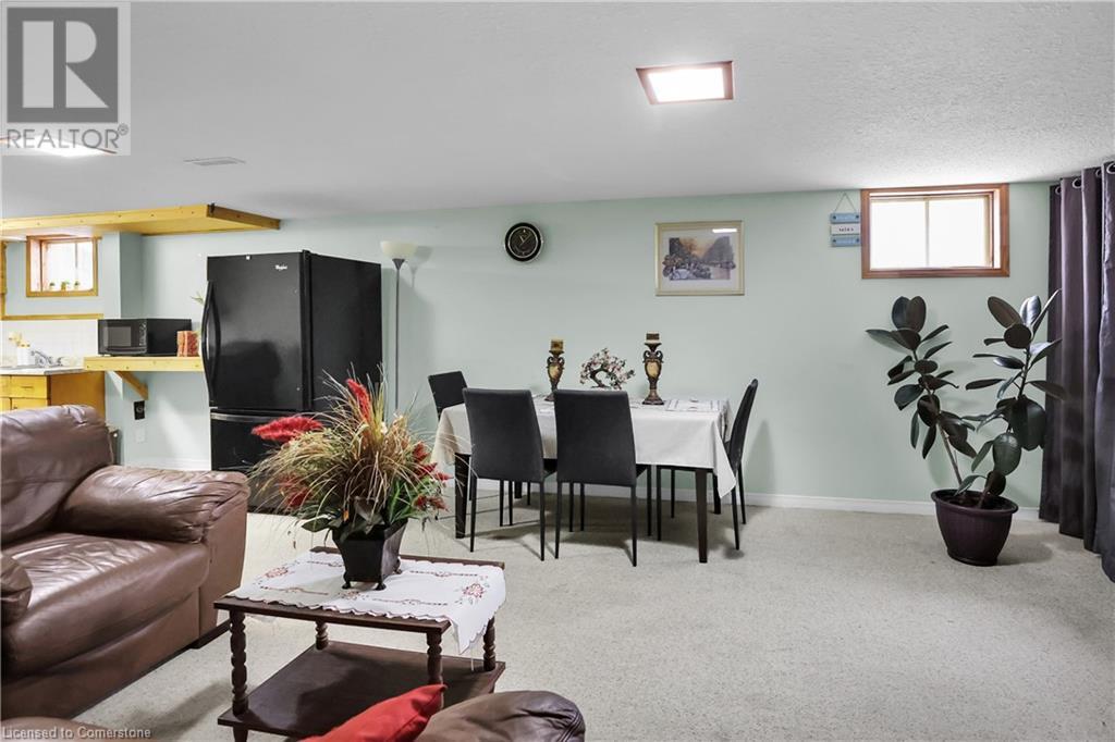 5934 North StreetNiagara Falls, Ontario  L2G 1J8 - Photo 18 - 40683321