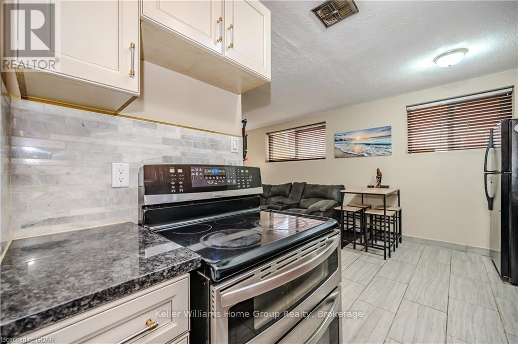 101 - 53 Conroy Crescent, Guelph, Ontario  N1G 2V5 - Photo 14 - X11879826