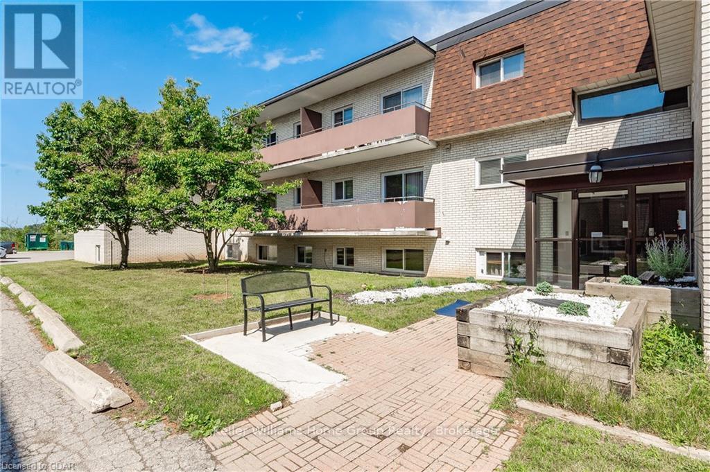 101 - 53 Conroy Crescent, Guelph, Ontario  N1G 2V5 - Photo 2 - X11879826