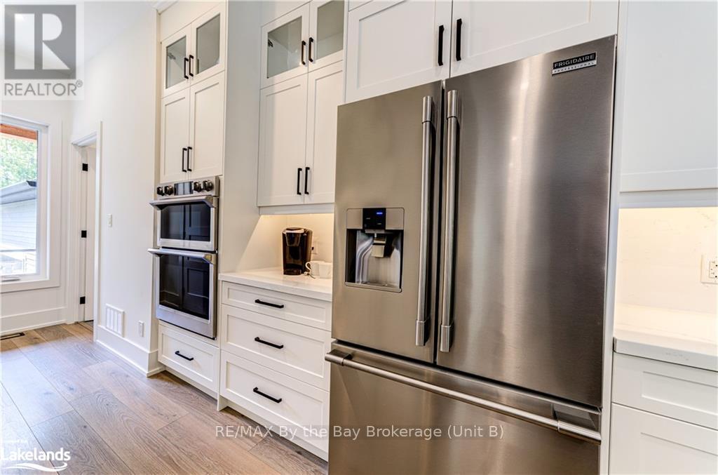 95 Spruce Street, Tiny, Ontario  L0L 1P1 - Photo 14 - S10895236