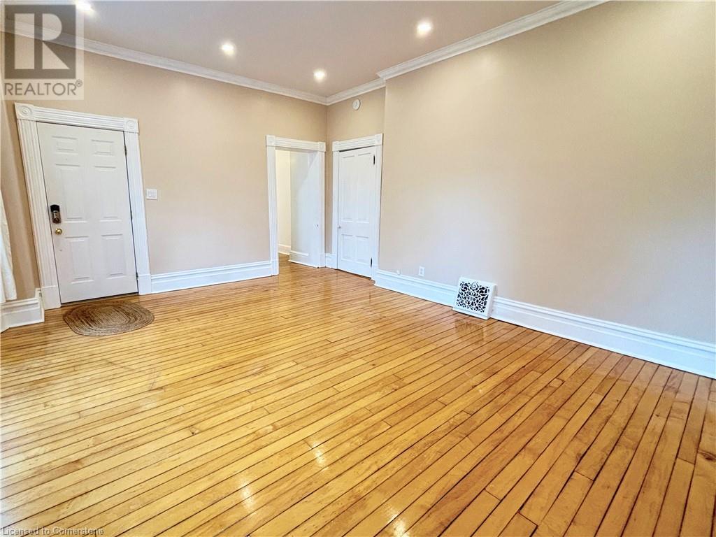 40-42 Blenheim Road Unit# 42aCambridge, Ontario  N1S 1E6 - Photo 6 - 40683770