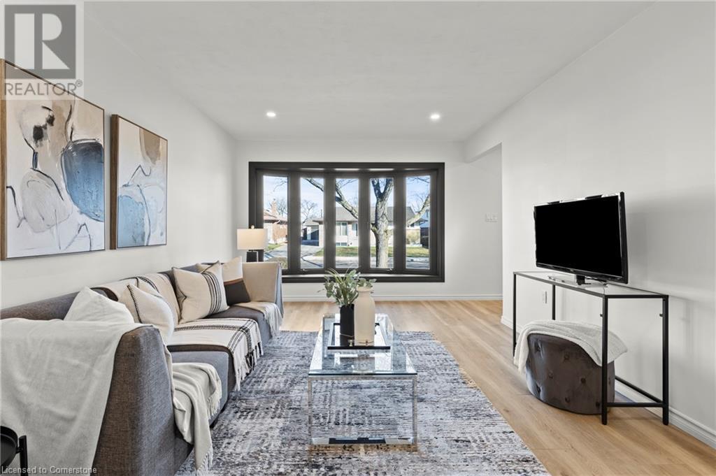 20 Burfield Avenue, Hamilton, Ontario  L8T 2J9 - Photo 10 - 40683804