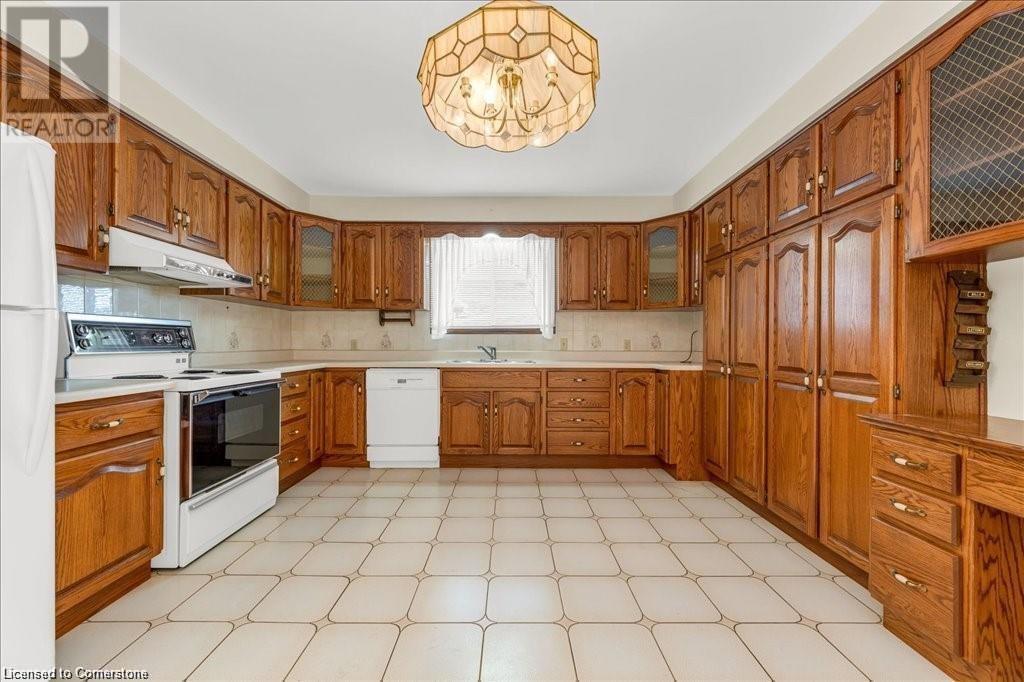 103 Leggett CrescentHamilton, Ontario  L8W 2A5 - Photo 8 - 40683785