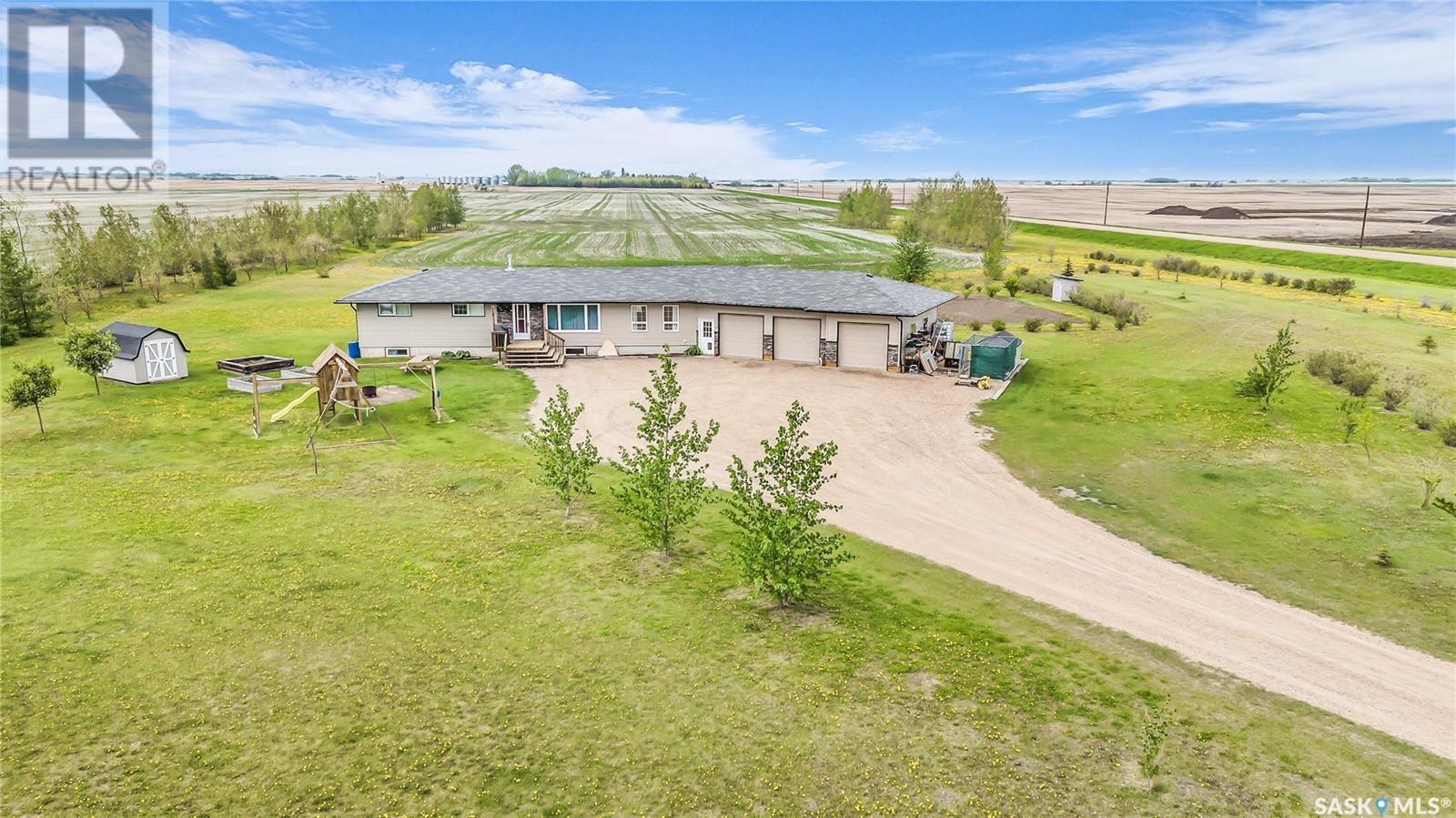 Williams Acreage, laird rm no. 404, Saskatchewan