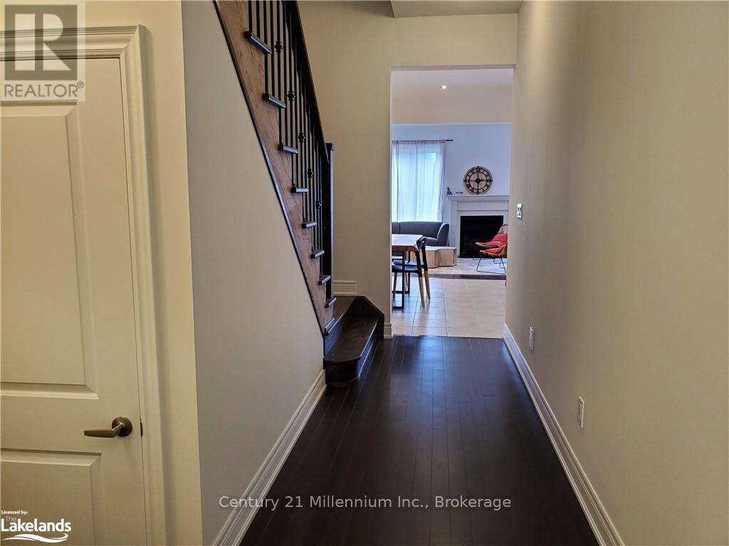 31 - 171 Snowbridge Way, Blue Mountains, Ontario  L9Y 0V1 - Photo 5 - X10438398