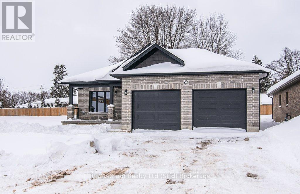 30 Diamond Street, East Zorra-Tavistock, Ontario  N0B 2R0 - Photo 3 - X11880209