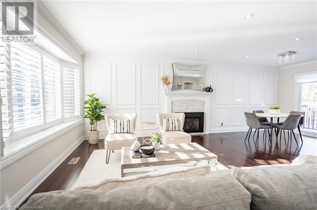 5247 Spruce Avenue, Burlington, Ontario  L7L 1N2 - Photo 2 - 40683592