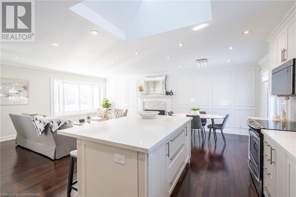 5247 Spruce Avenue, Burlington, Ontario  L7L 1N2 - Photo 8 - 40683592