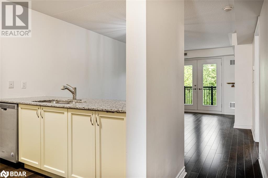 6 Brandy Lane Drive Unit# 206, Collingwood, Ontario  L9Y 0X4 - Photo 3 - 40683769