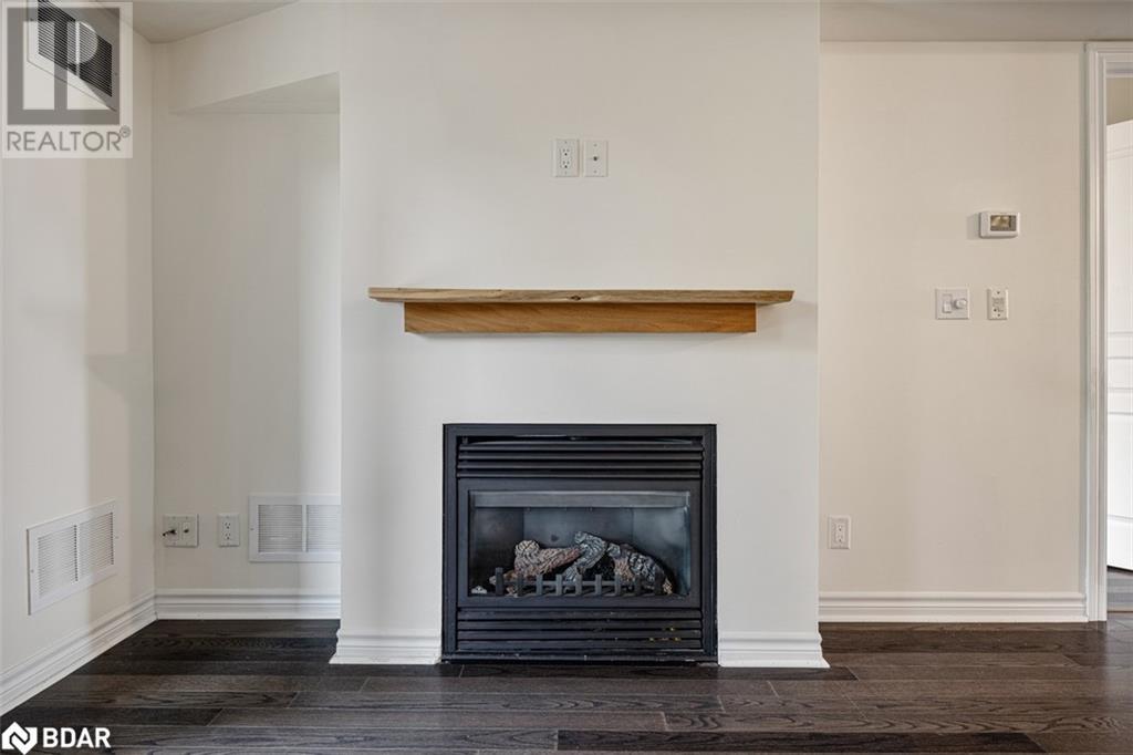 6 Brandy Lane Drive Unit# 206, Collingwood, Ontario  L9Y 0X4 - Photo 8 - 40683769