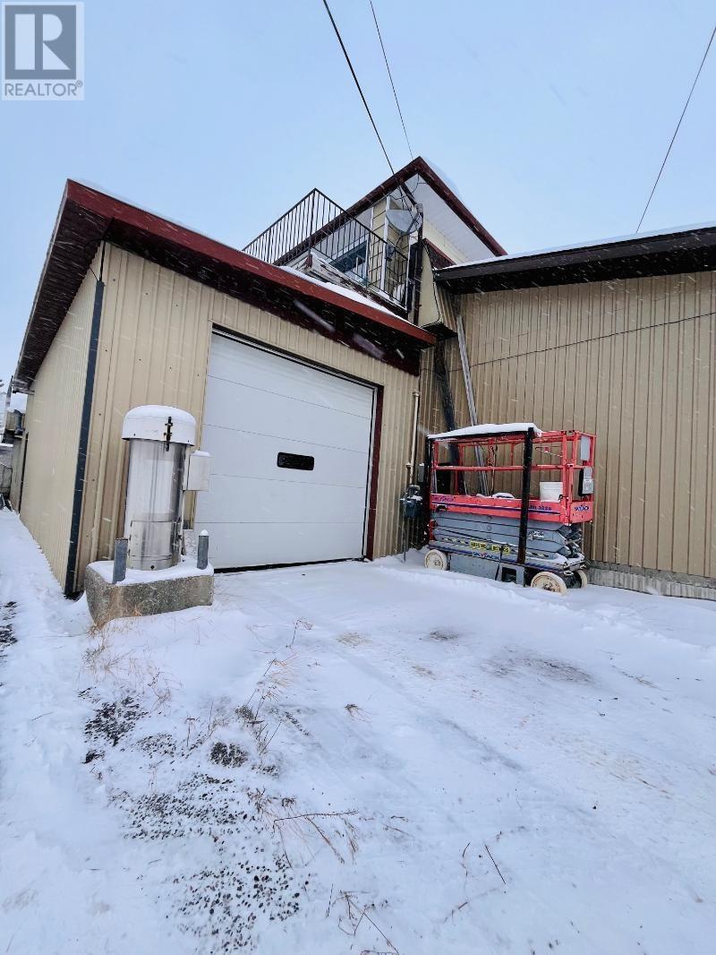 122 Forestry Rd, Longlac, Ontario  P0T 2A0 - Photo 3 - TB243686