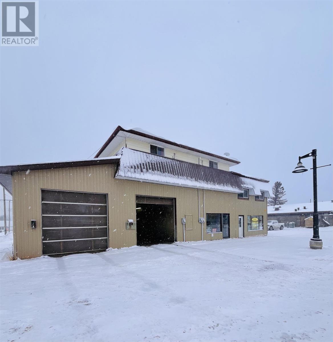 122 Forestry Rd, Longlac, Ontario  P0T 2A0 - Photo 40 - TB243686