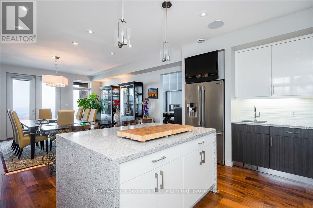 107 Maple Lane, Blue Mountains, Ontario  N0H 2E0 - Photo 12 - X11884040