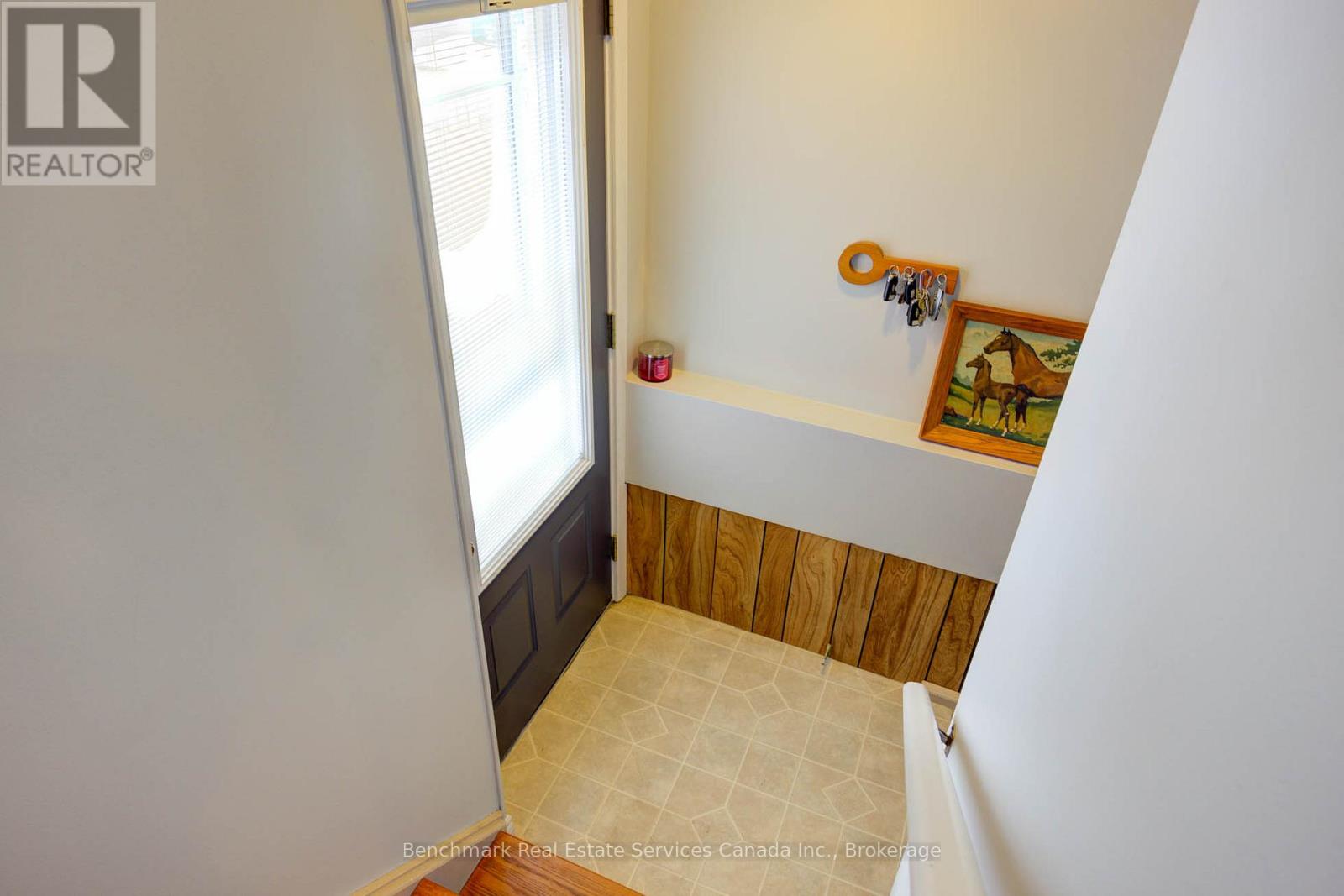 18 Cambria Street, Stratford, Ontario  N5A 1G5 - Photo 22 - X11884046