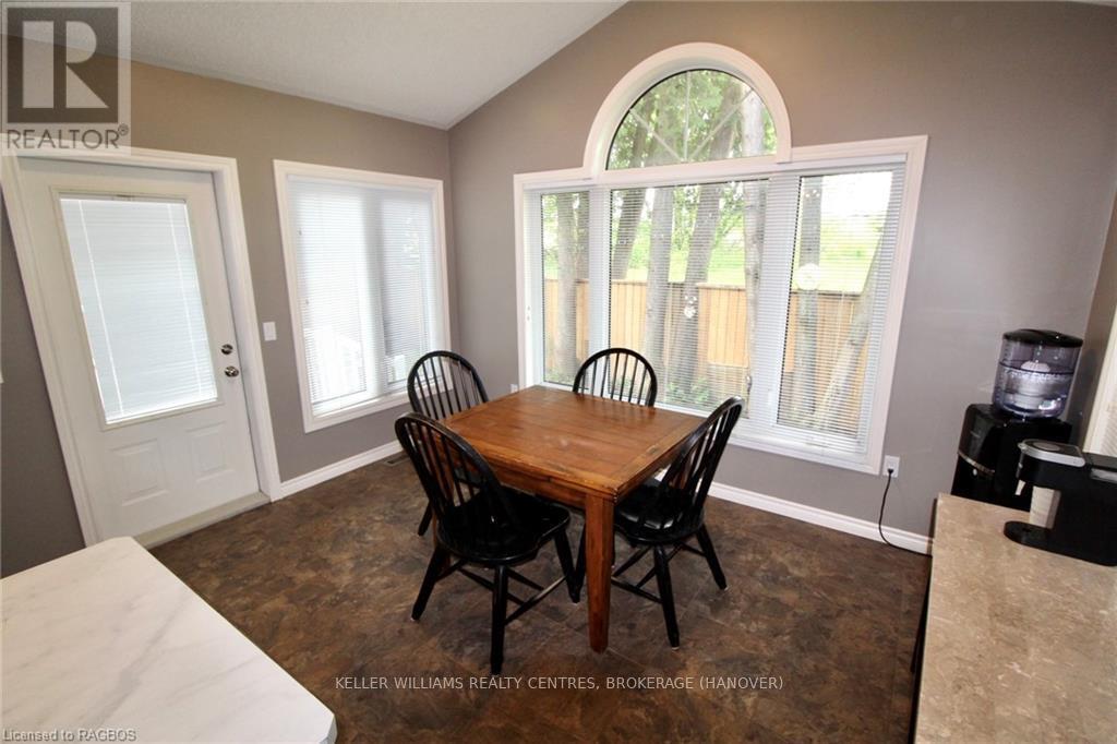 113 Lake Rosalind Road 1, Brockton, Ontario  N4N 3B9 - Photo 11 - X10847520