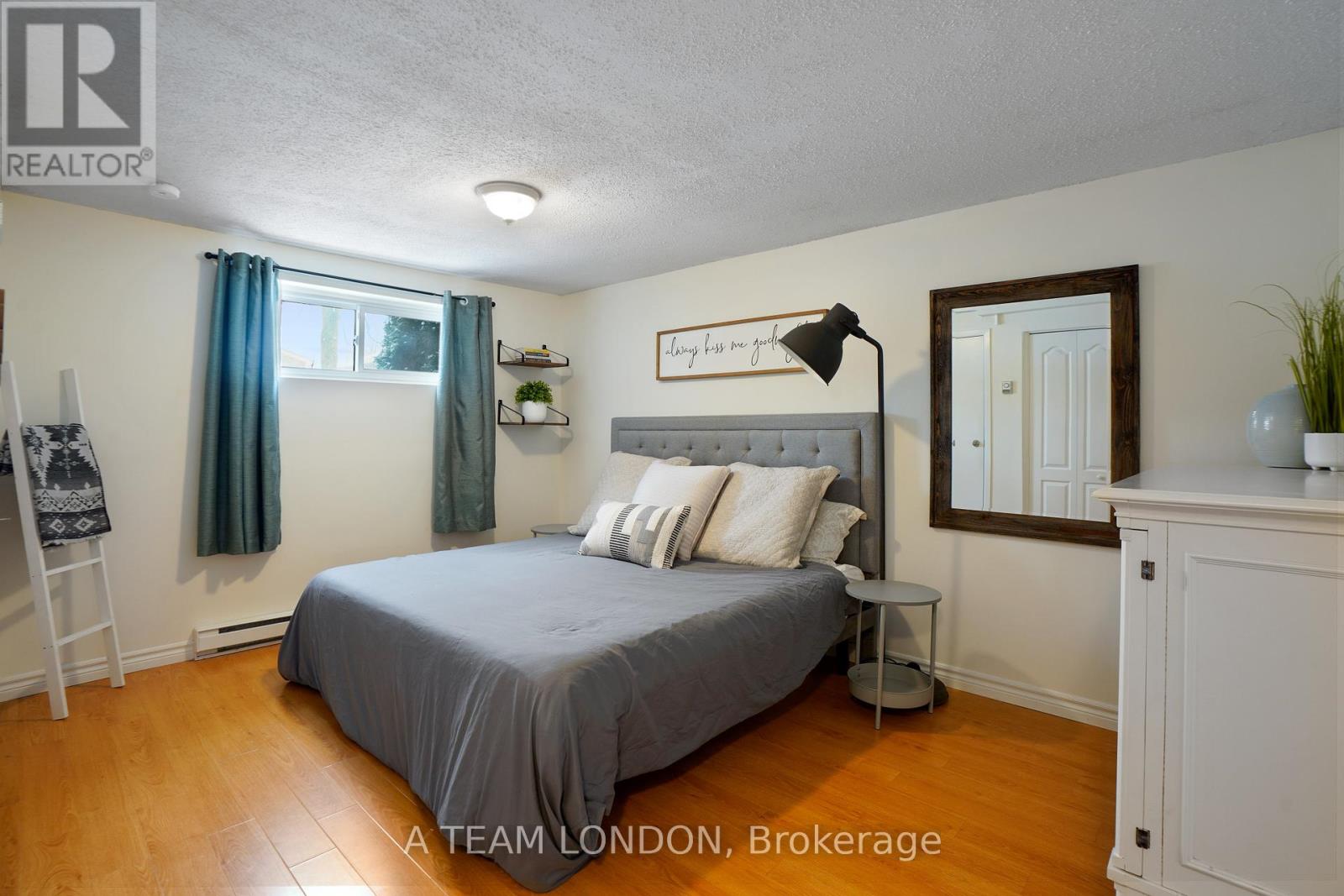 190 Olympic Crescent, London, Ontario  N6G 3P7 - Photo 19 - X11884155