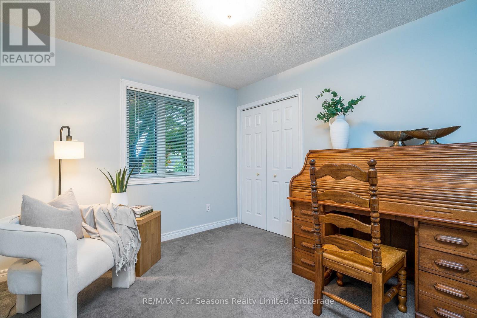 84 Wasaga Sands Drive, Wasaga Beach, Ontario  L9Z 1J2 - Photo 16 - S11884153