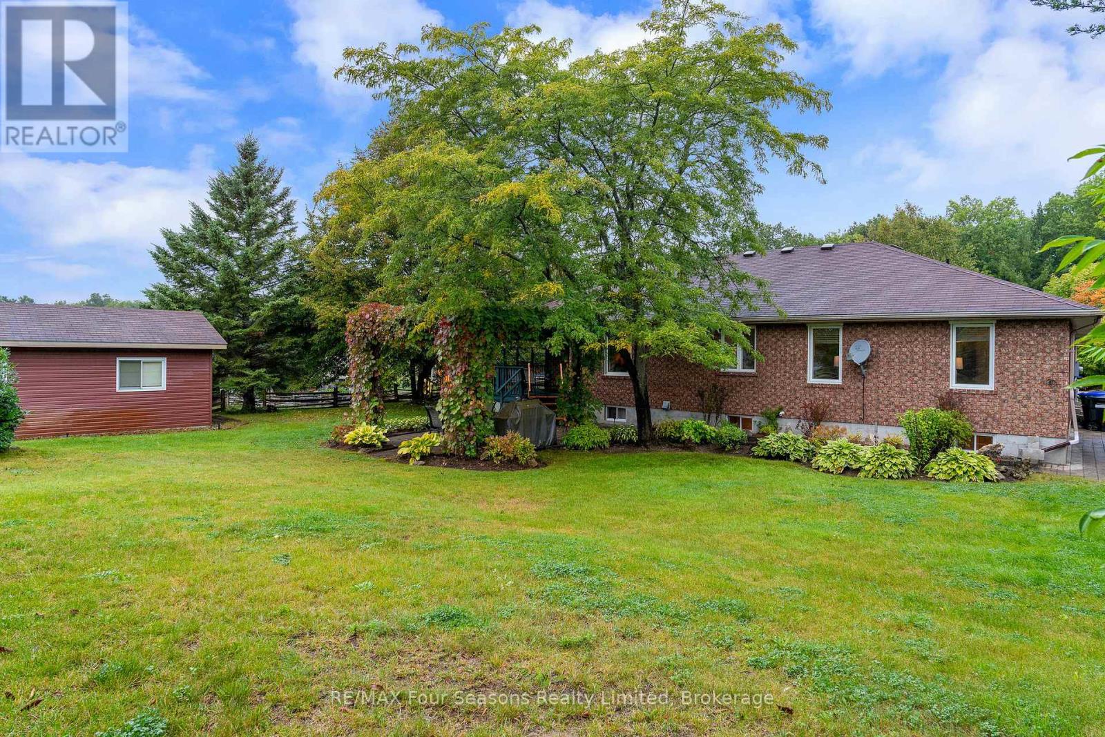 84 Wasaga Sands Drive, Wasaga Beach, Ontario  L9Z 1J2 - Photo 35 - S11884153