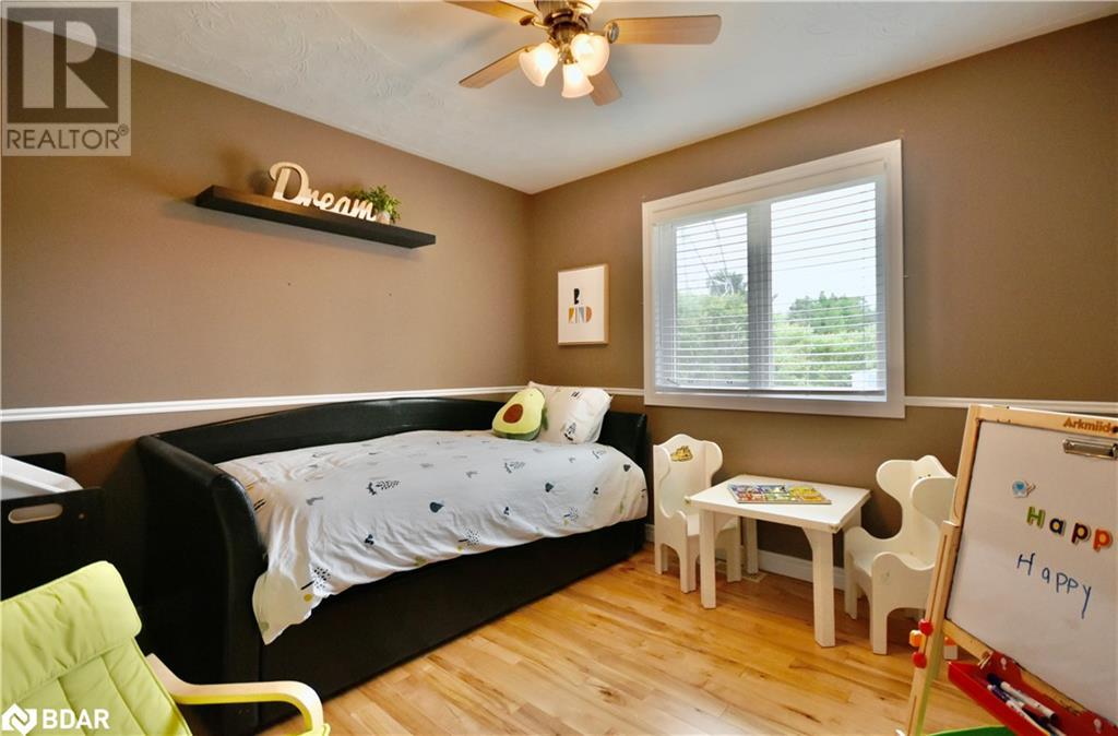 2403 Sunnidale Road, Springwater, Ontario  L0M 1T2 - Photo 21 - 40680586