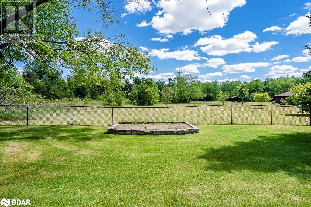 2403 Sunnidale Road, Springwater, Ontario  L0M 1T2 - Photo 40 - 40680586