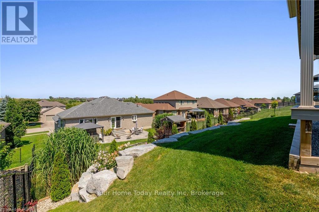 38 Faith Drive, Mapleton, Ontario  N0G 1P0 - Photo 33 - X11879792