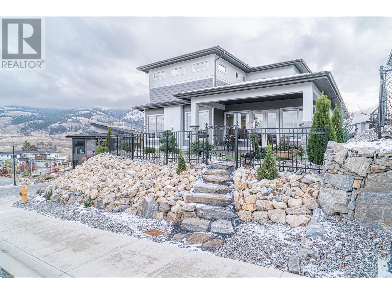 Property at 540 Barra Lane image 2