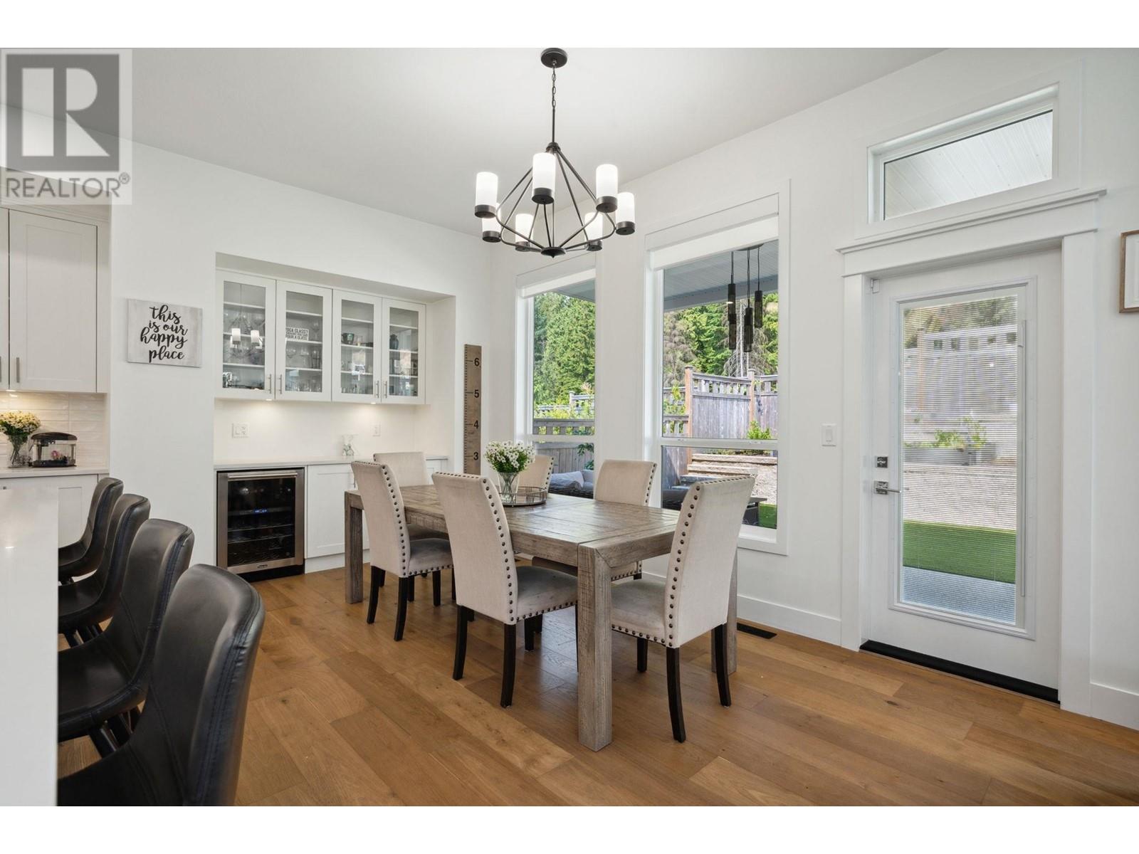 3429 Hamber Court, Coquitlam, British Columbia  V3E 0L2 - Photo 11 - R2948786