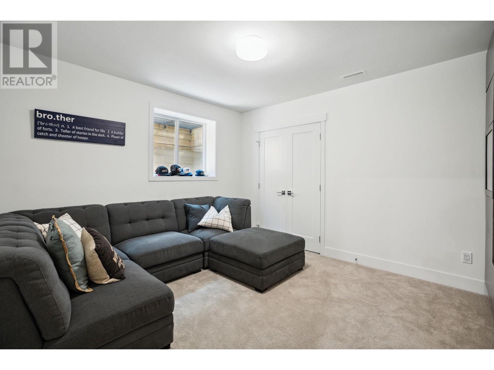 3429 Hamber Court, Coquitlam, British Columbia  V3E 0L2 - Photo 27 - R2948786