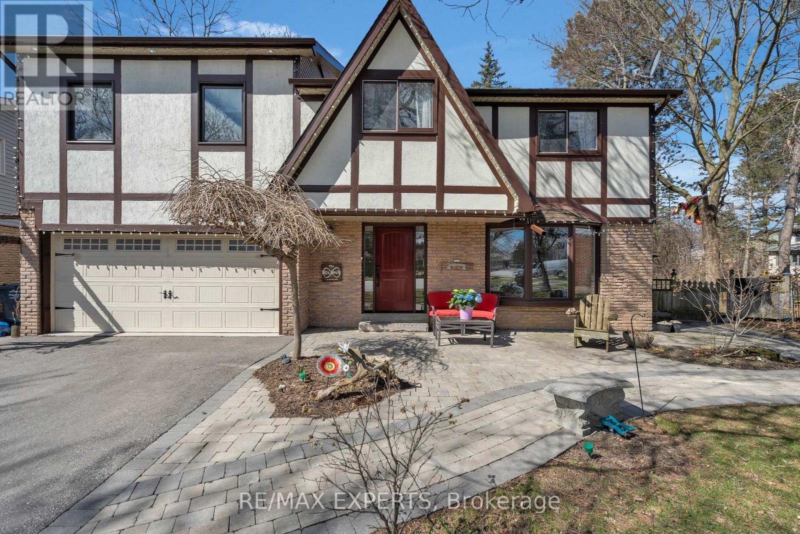 Property at 65 BIRCHVIEW CRESCENT image 1