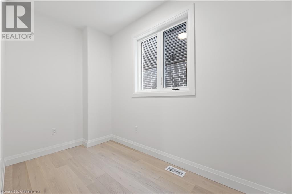 11 Ontario StreetCambridge, Ontario  N3C 2H7 - Photo 20 - 40683831