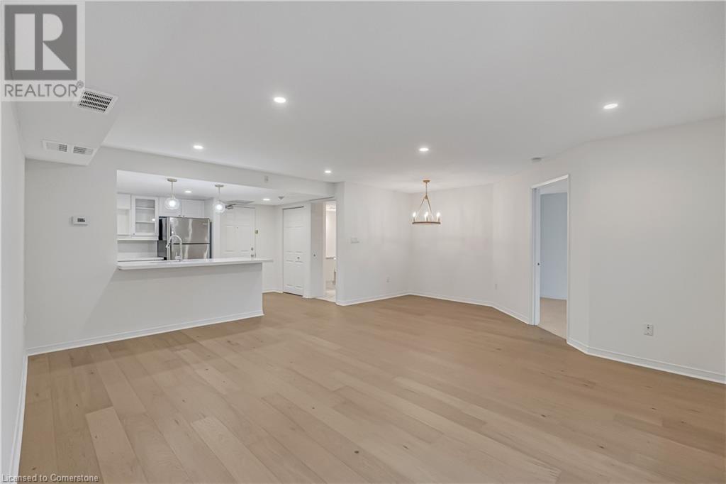 216 Plains Road W Unit# A204, Burlington, Ontario  L7T 4K8 - Photo 7 - 40682816