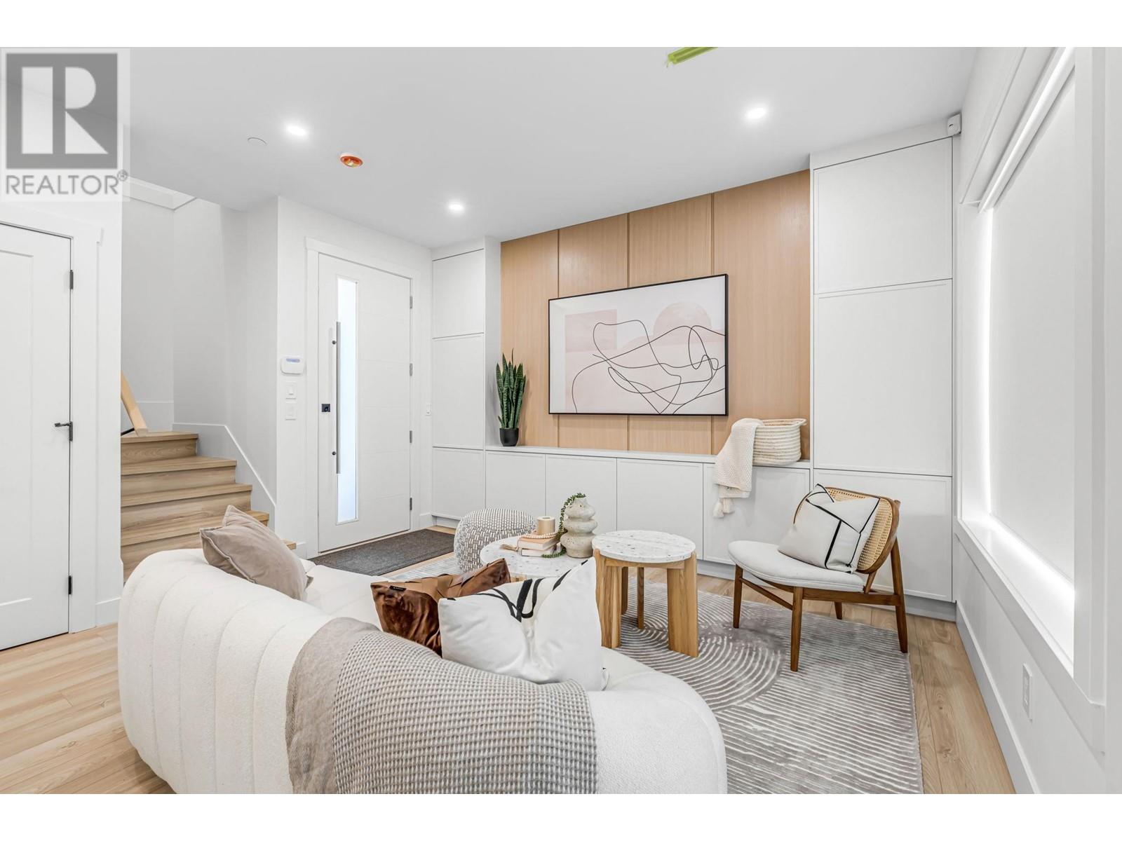 Listing Picture 21 of 30 : 720 E 62ND AVENUE, Vancouver / 溫哥華 - 魯藝地產 Yvonne Lu Group - MLS Medallion Club Member