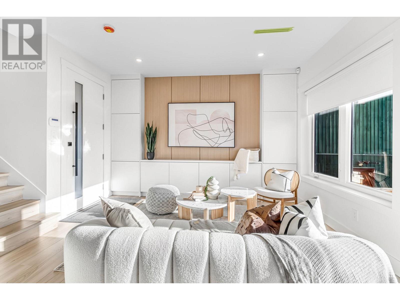 Listing Picture 22 of 30 : 720 E 62ND AVENUE, Vancouver / 溫哥華 - 魯藝地產 Yvonne Lu Group - MLS Medallion Club Member