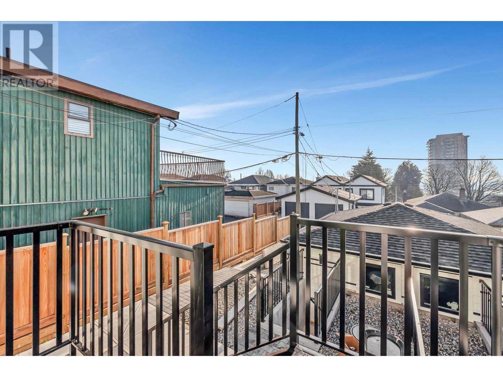 Listing Picture 27 of 30 : 720 E 62ND AVENUE, Vancouver / 溫哥華 - 魯藝地產 Yvonne Lu Group - MLS Medallion Club Member