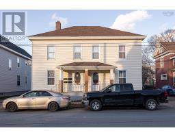 5 Victoria Street, Truro, Ca