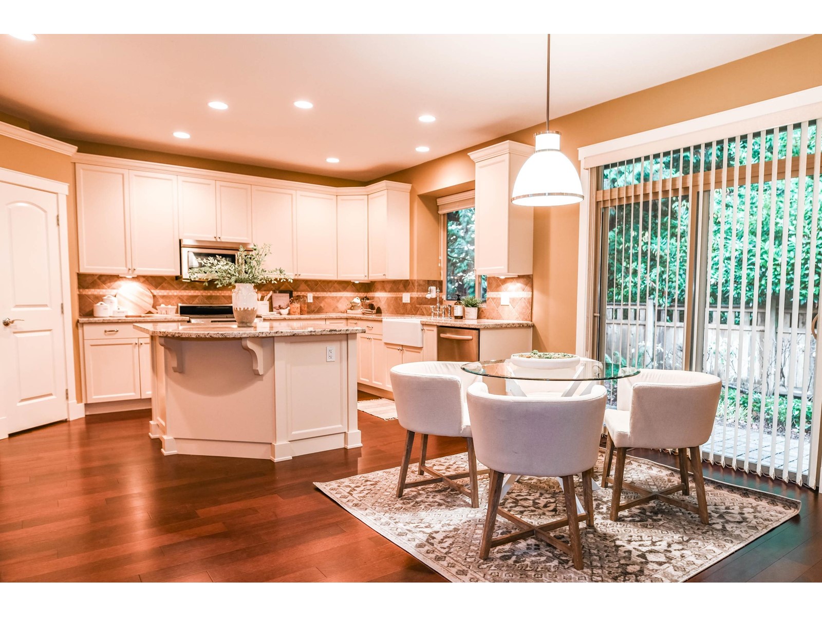 14208 36a Avenue, Surrey, British Columbia  V4P 0C2 - Photo 7 - R2949207