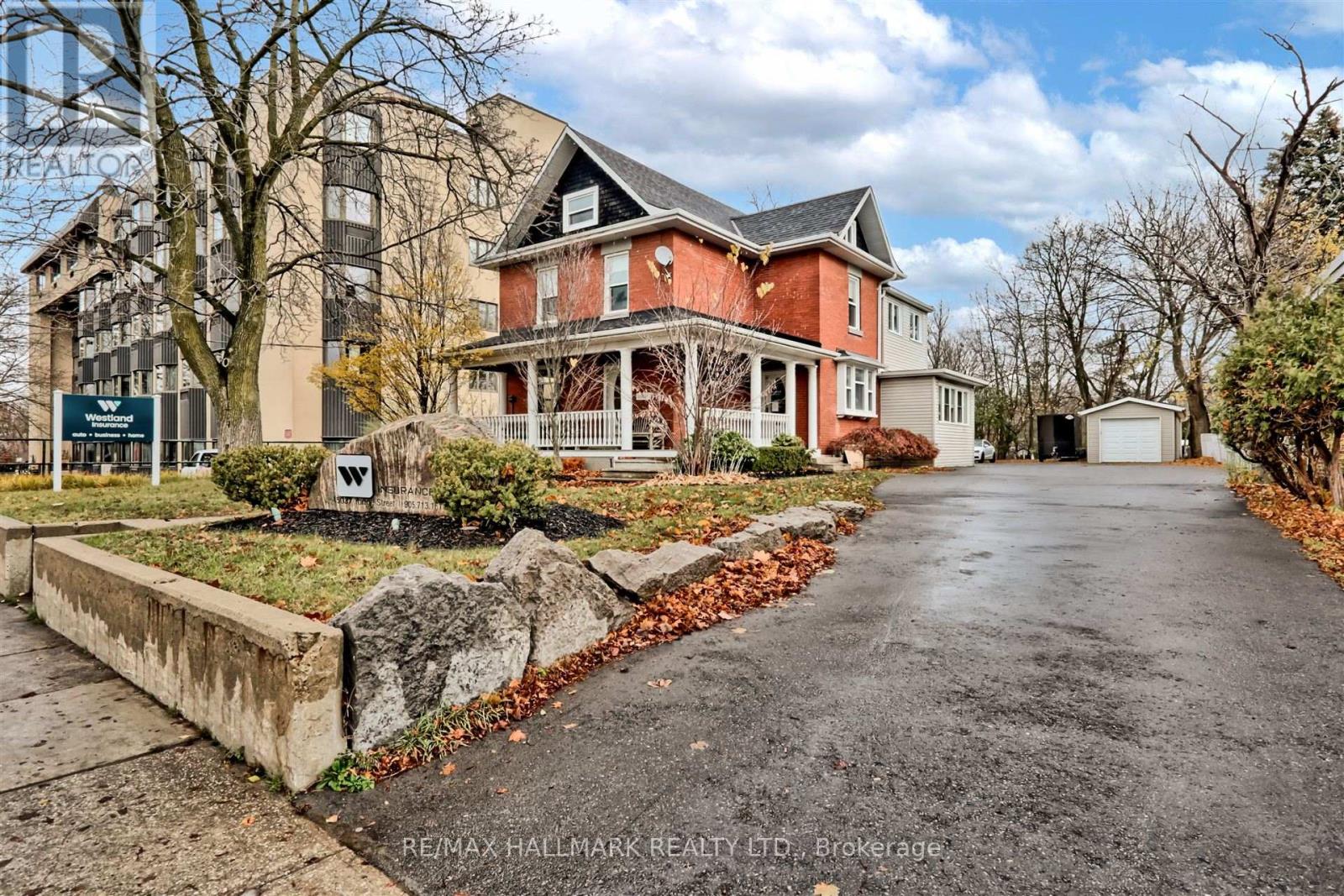 15037 Yonge Street, Aurora, Ontario  L4G 1M3 - Photo 1 - N11884351