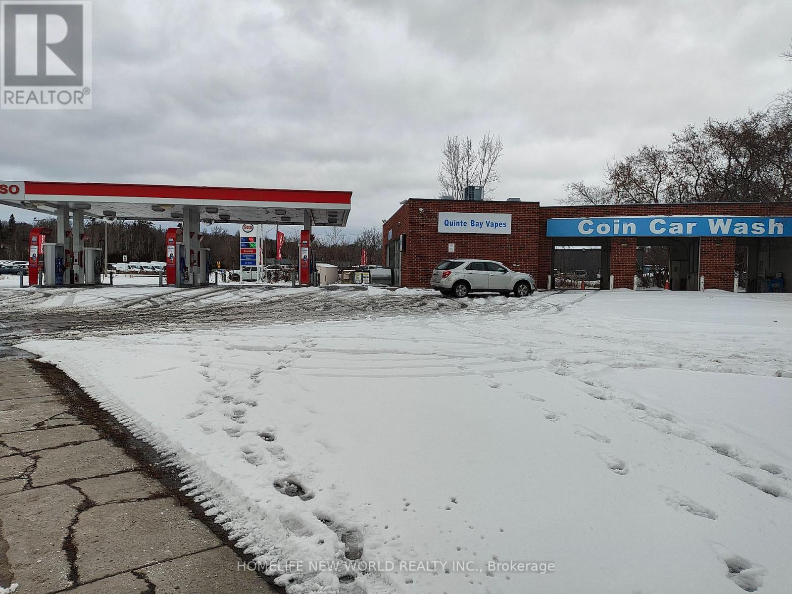 17 Highway 33, Quinte West, Ontario  K8V 5P6 - Photo 1 - X11884355