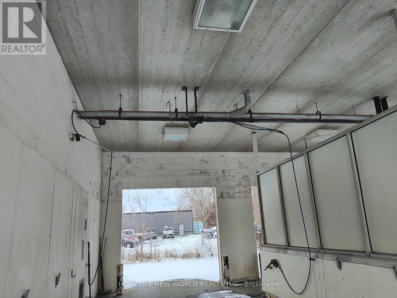 17 Highway 33, Quinte West, Ontario  K8V 5P6 - Photo 4 - X11884355