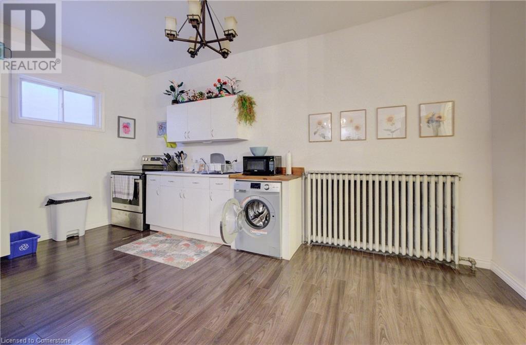 183 Ottawa Street SKitchener, Ontario  N2G 3T3 - Photo 12 - 40683779