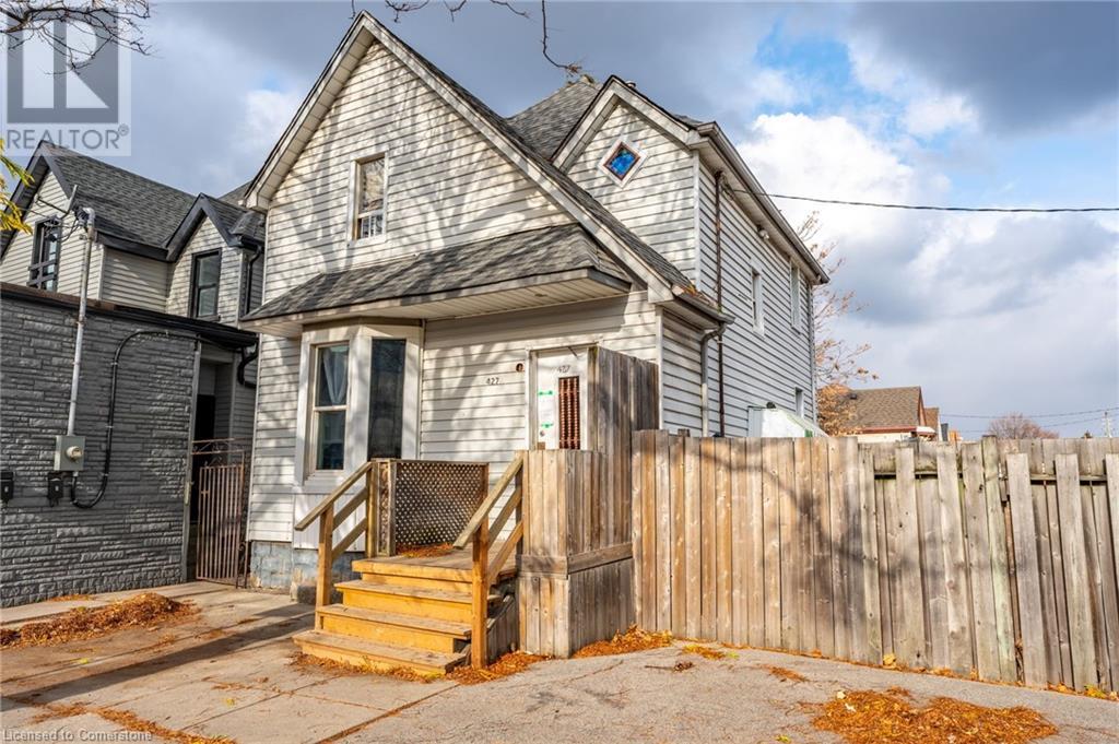 427 Cannon Street, Hamilton, Ontario  L8L 2C8 - Photo 3 - 40683863