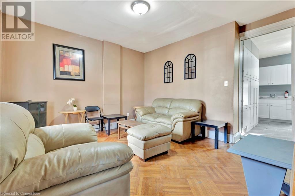 304 Emerald Street N, Hamilton, Ontario  L8L 5L3 - Photo 5 - 40670027