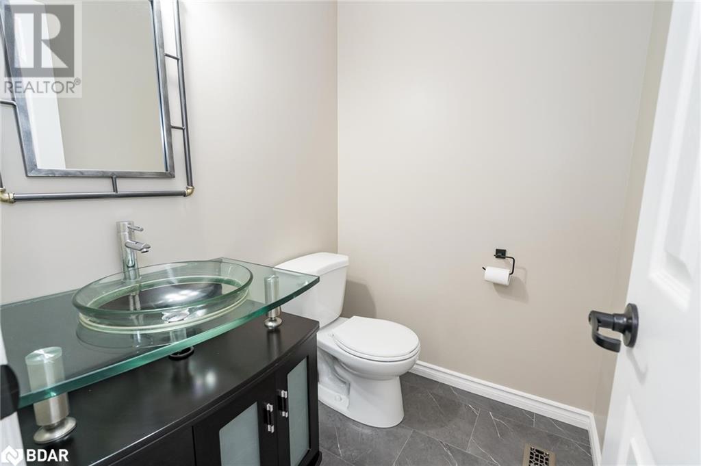 76 Marshall Street, Barrie, Ontario  L4N 3S8 - Photo 9 - 40660215